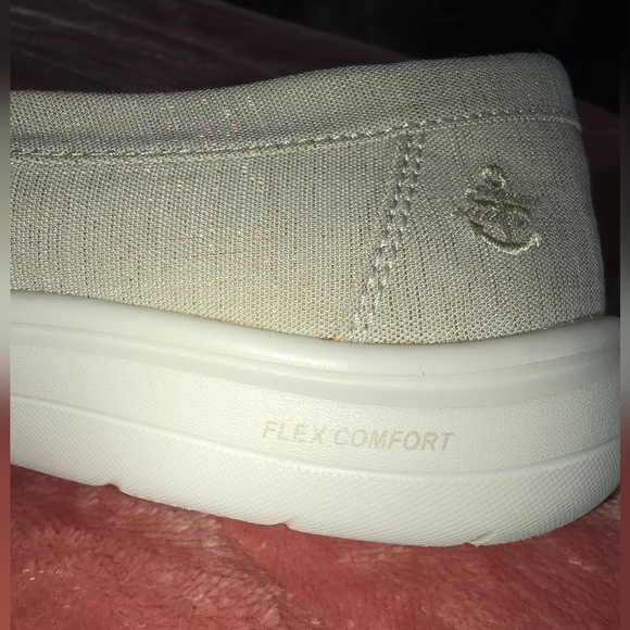 Skechers On-The-Go Radiant Riviera Slip-On Shoes-Size US 7(NWOT) - Picture 6 of 12